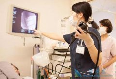 Ϊ���ҹ�θ�����߸���ȥ�ձ�����������