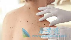 ����ҽ�����������ϵ���Щ���롱�п����Ǻ�ɫ����