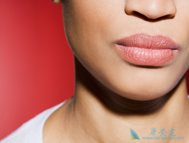 �ܰͰ����κ���